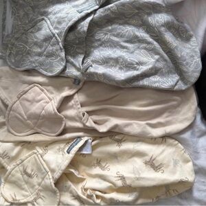 SwaddleMe Gray and Cream Leaf Neutral Swaddles